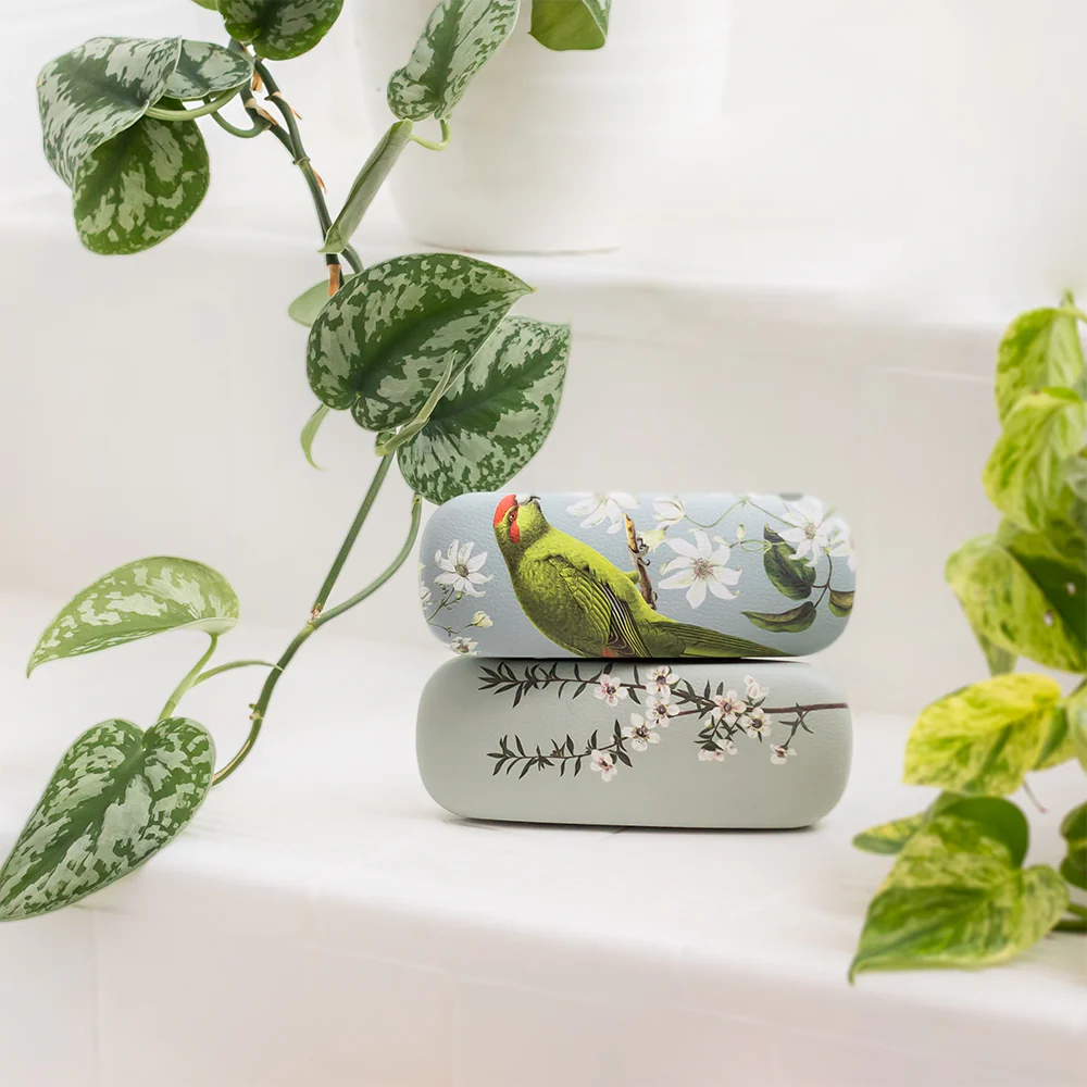 100% NZ Glasses Case Vintage Birds and Botanical Kākāriki - Image 2