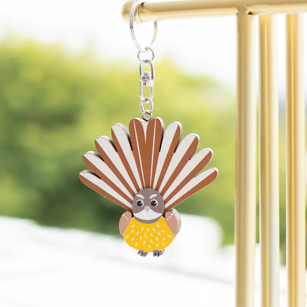 100% NZ Wooden Keyring Pīwakawaka - Image 2