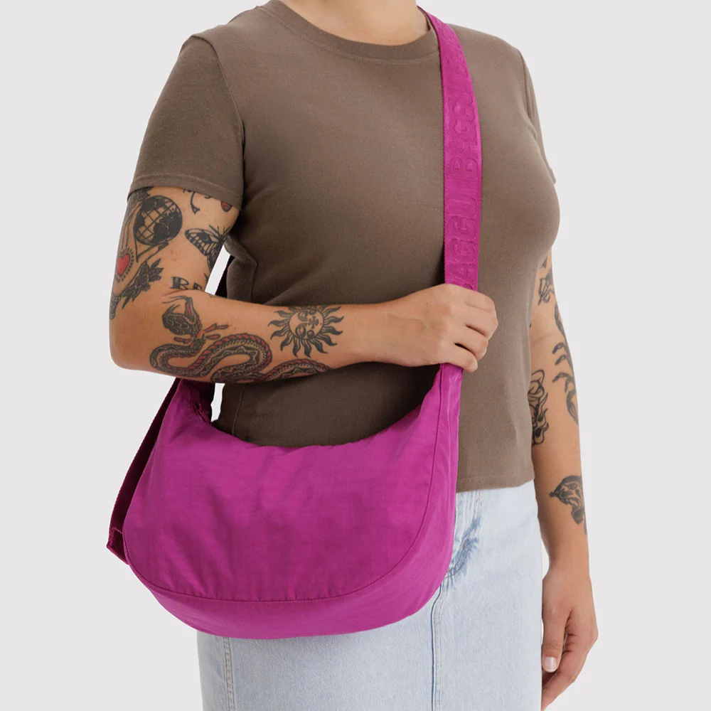 Baggu Medium Nylon Crescent Bag Deep Fuchsia - Image 2