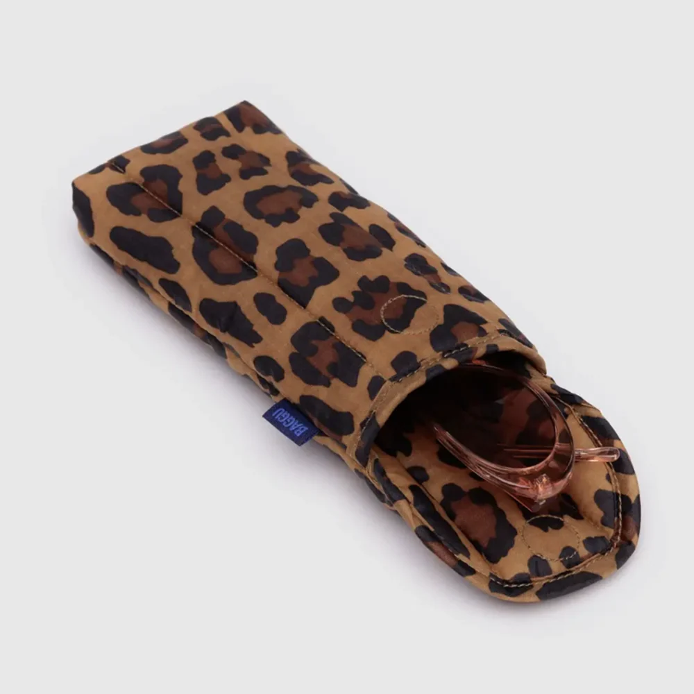 Baggu Puffy Glasses Sleeve Leopard - Image 2