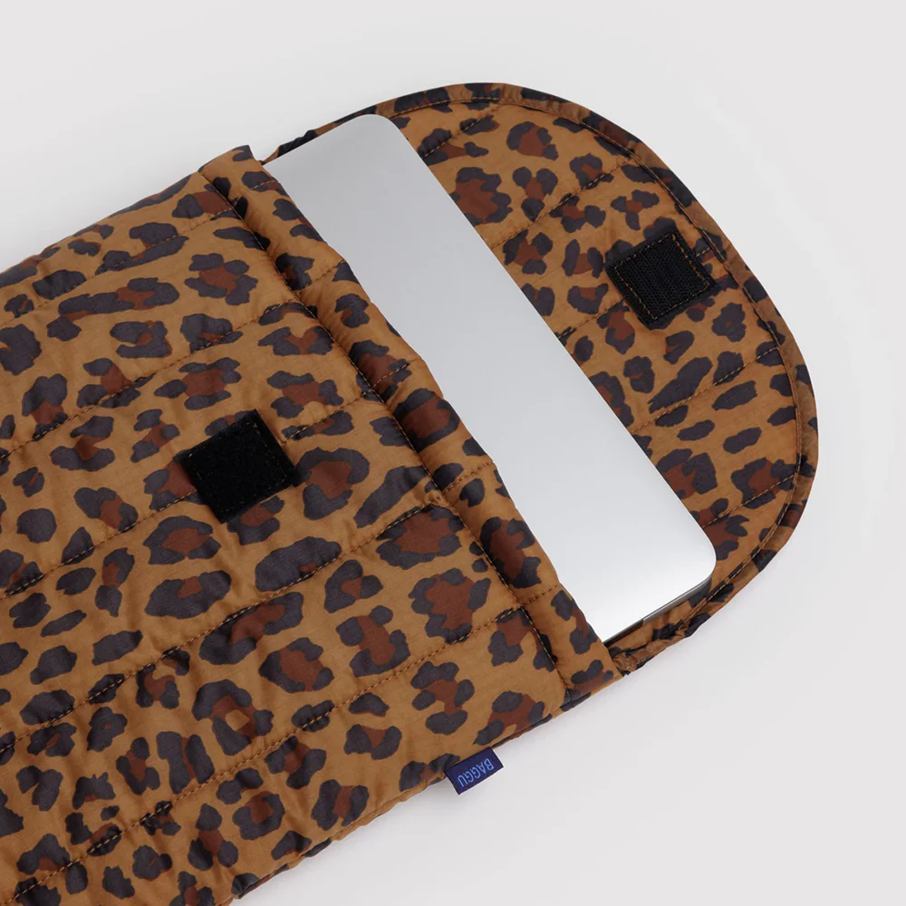 Baggu Puffy Laptop Sleeve 13/14 inch Leopard - Image 2