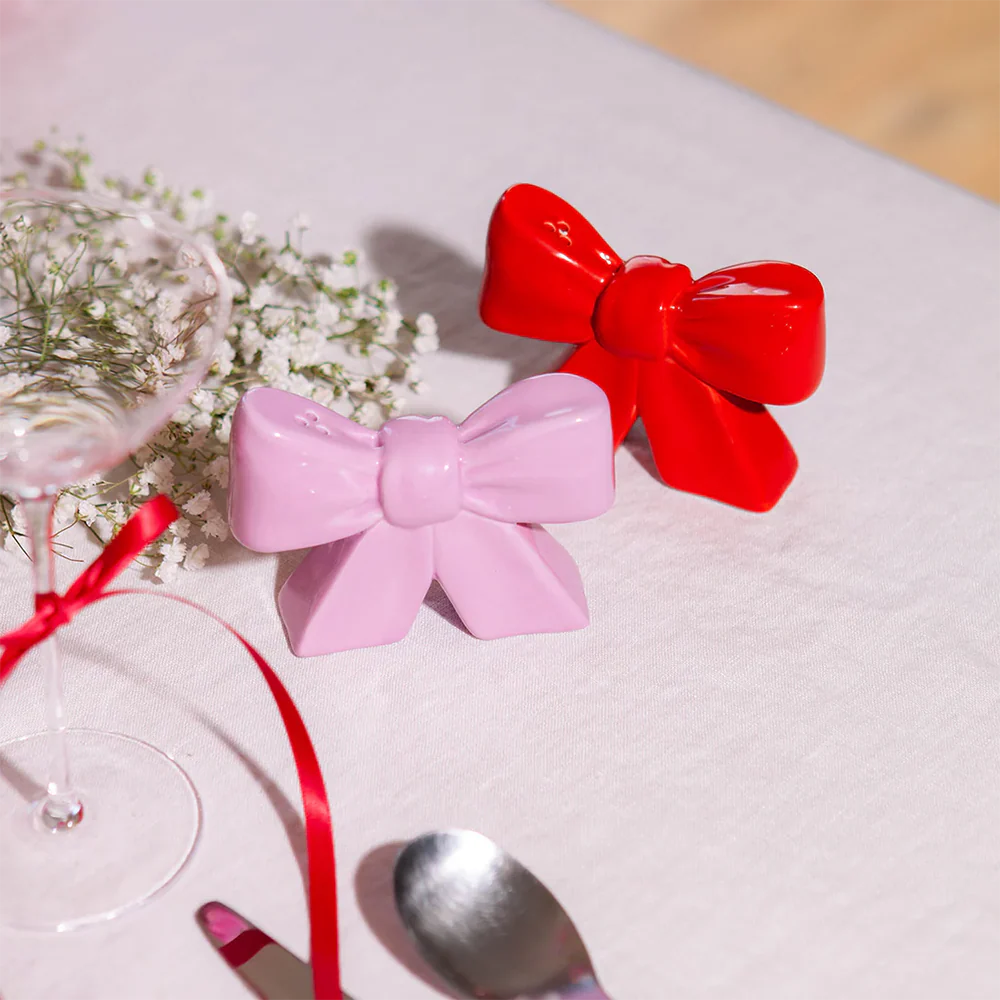 Doiy Bow Salt & Pepper - Image 3