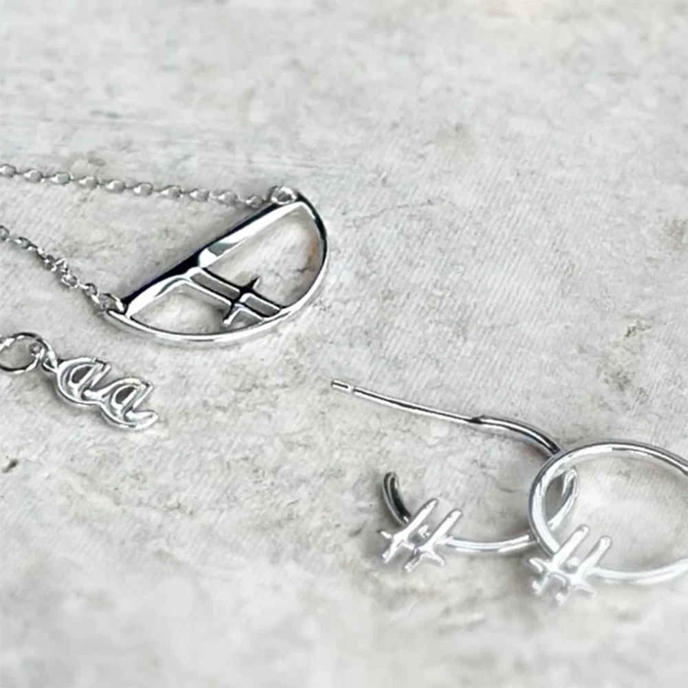 Ever Baseline Hoop Earrings Silver - Image 2