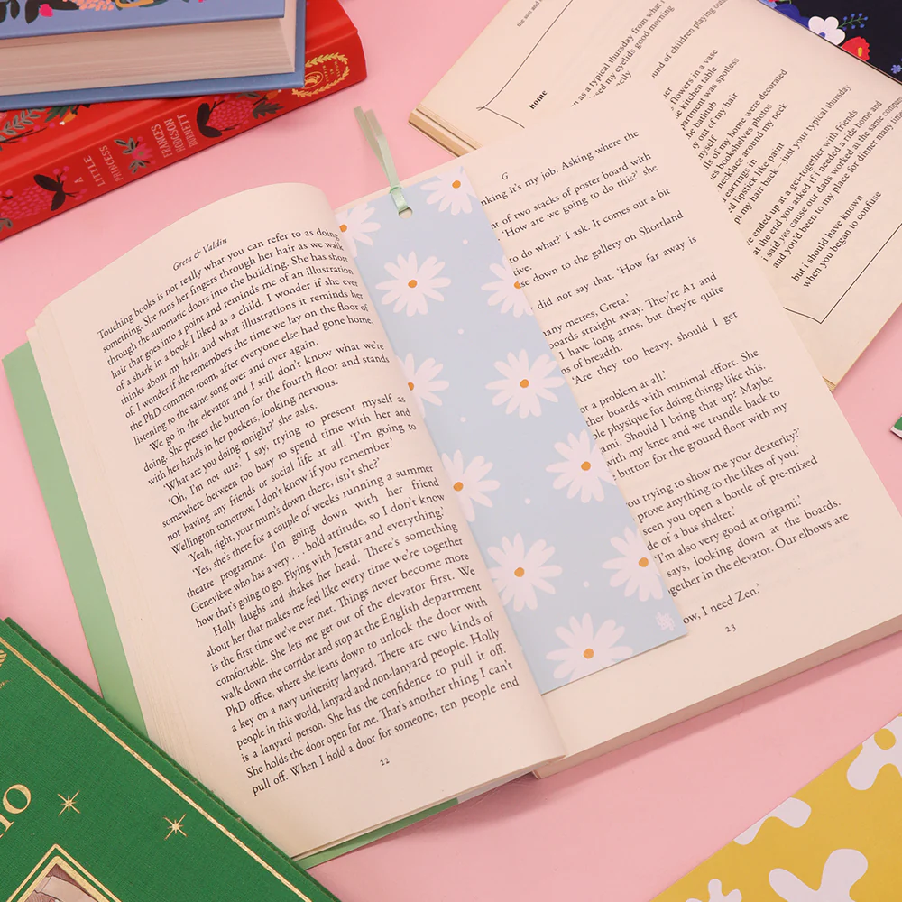 Iko Iko Double Sided Bookmark Daisies Blue/Mint - Image 2