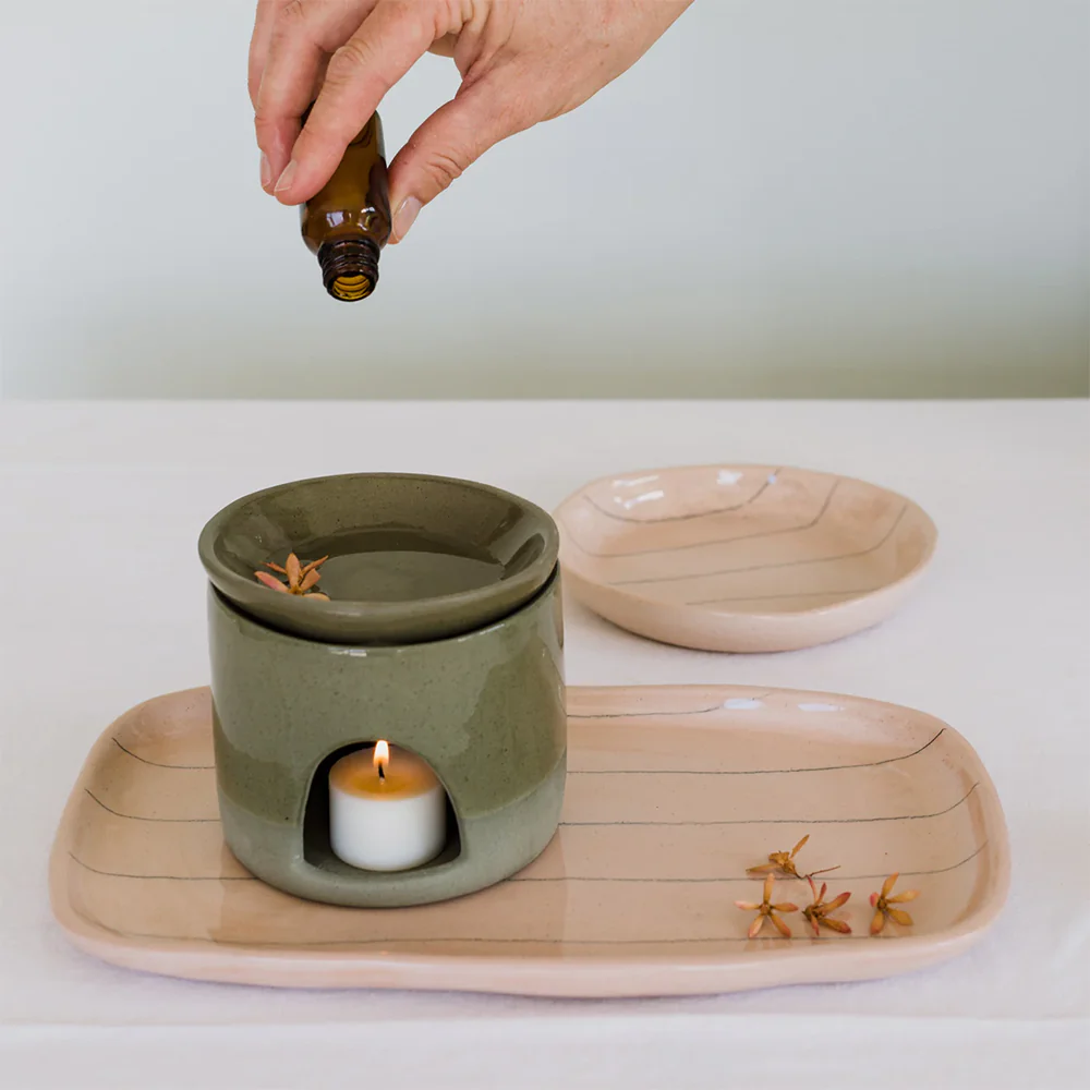JS Ceramics Oil Burner Sage - Image 2