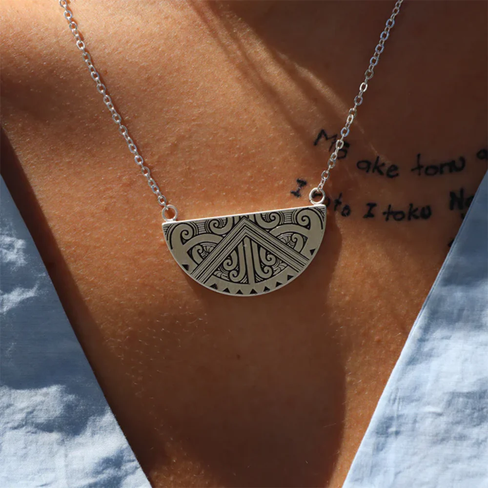 Little Taonga Maunga-Nui Breast Plate Necklace Silver - Image 3