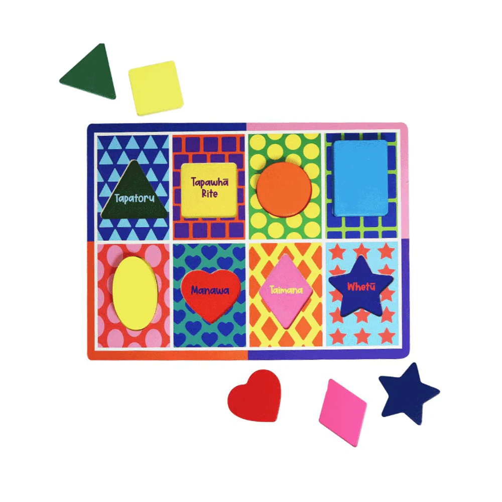 Pānga Āhuahanga 8 Piece Te Reo Shape Puzzle - Image 2